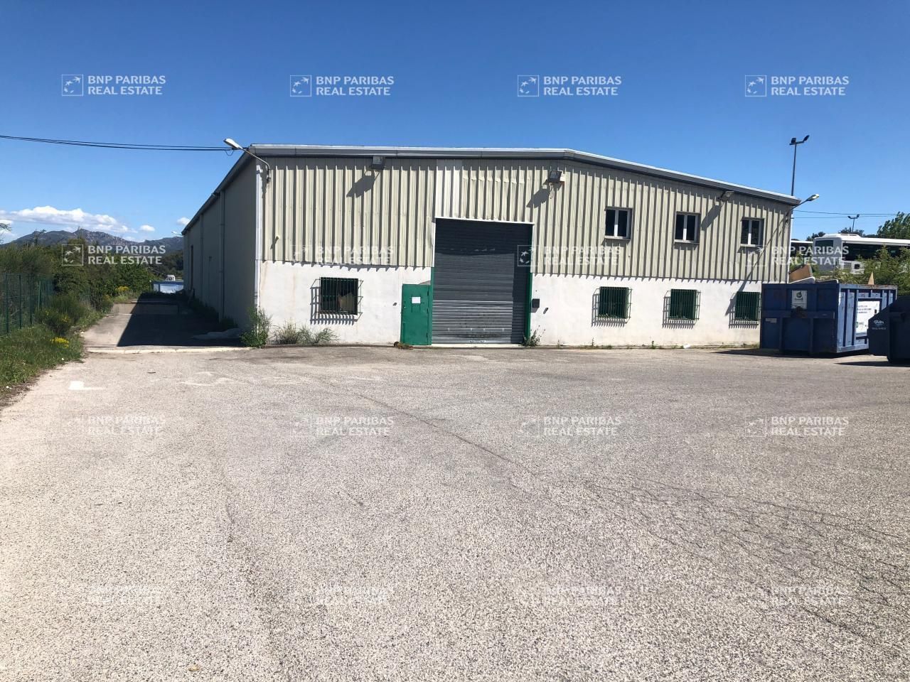 Location Activité 1112 m² non divisibles 13170 Les pennes-mirabeau