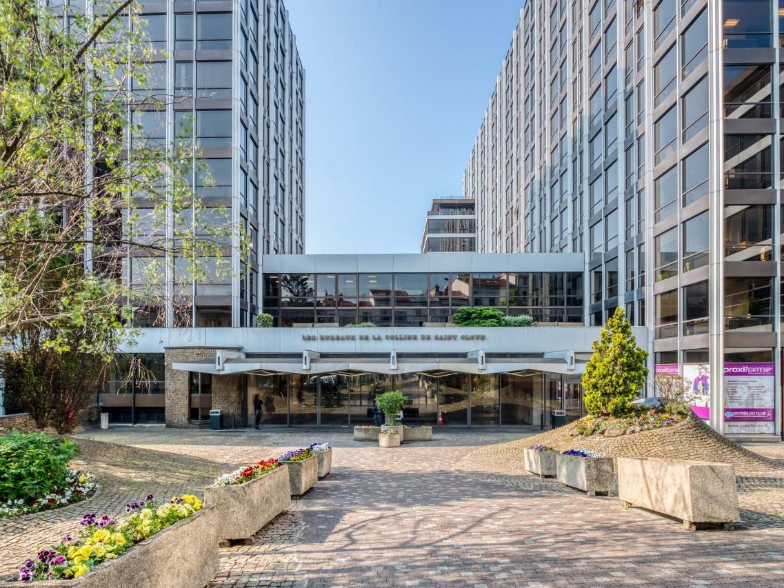 Location Bureaux 867 m² divisibles 92210 Saint cloud