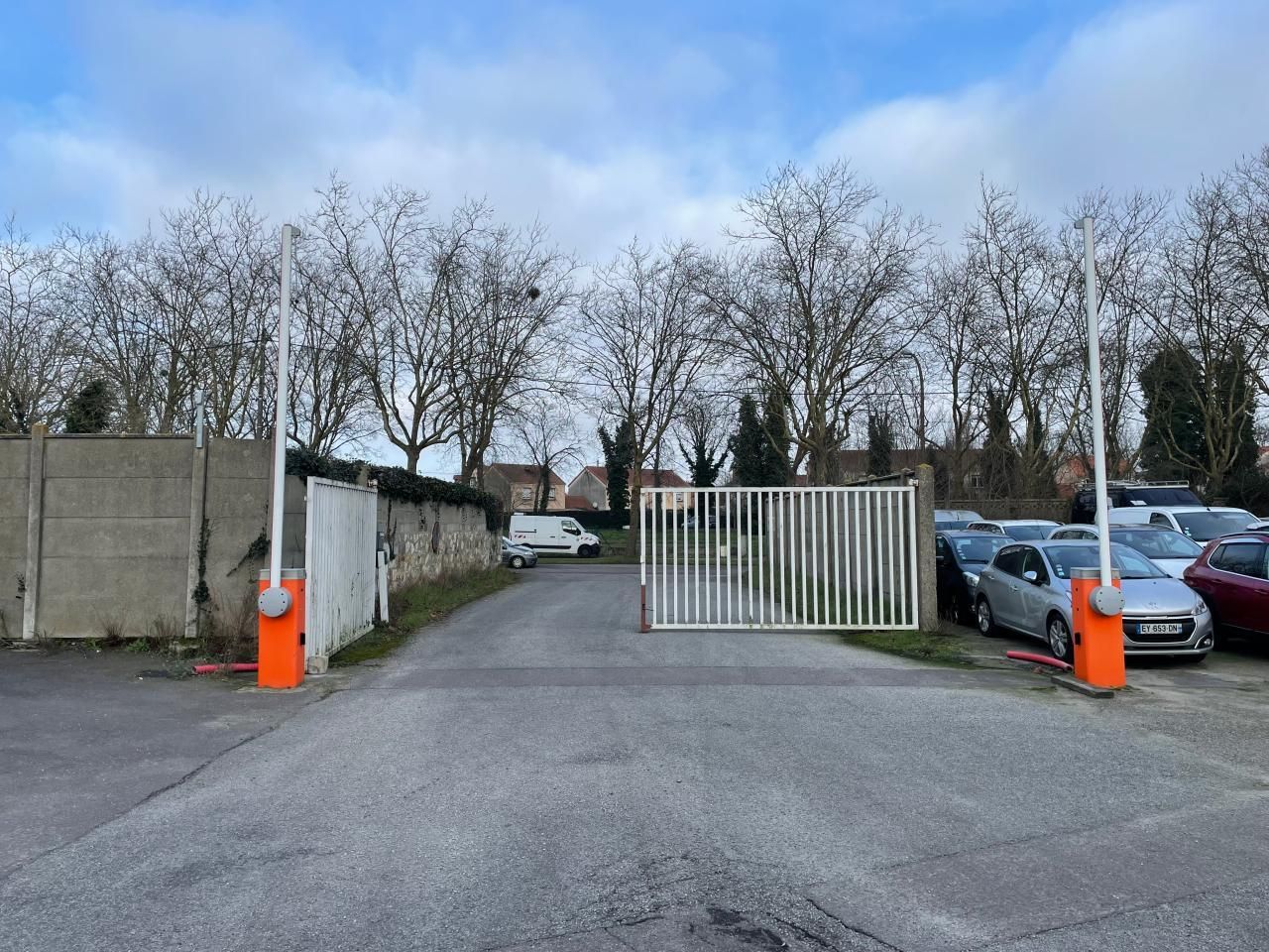 Vente Activité 5618 m² divisibles 76120 Le grand-quevilly