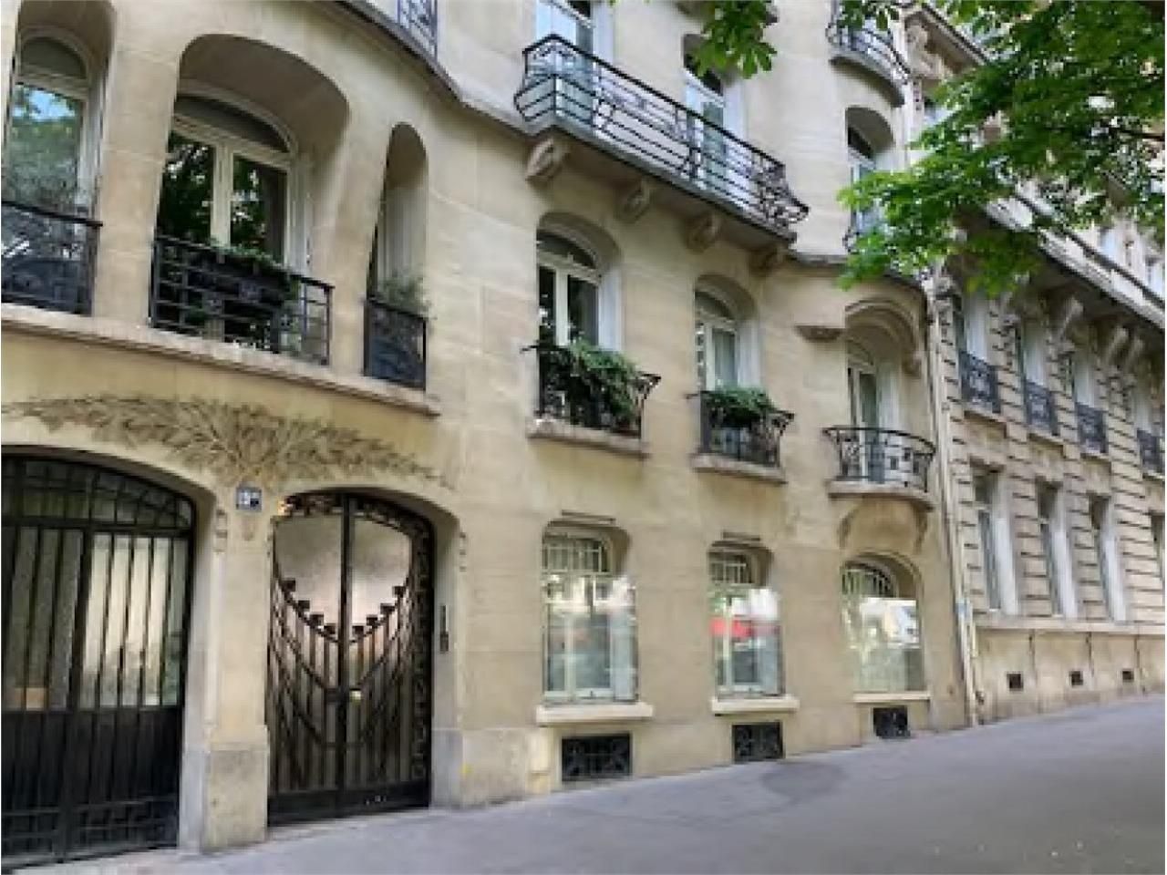 303 m² pour ce bureaux en location à Paris