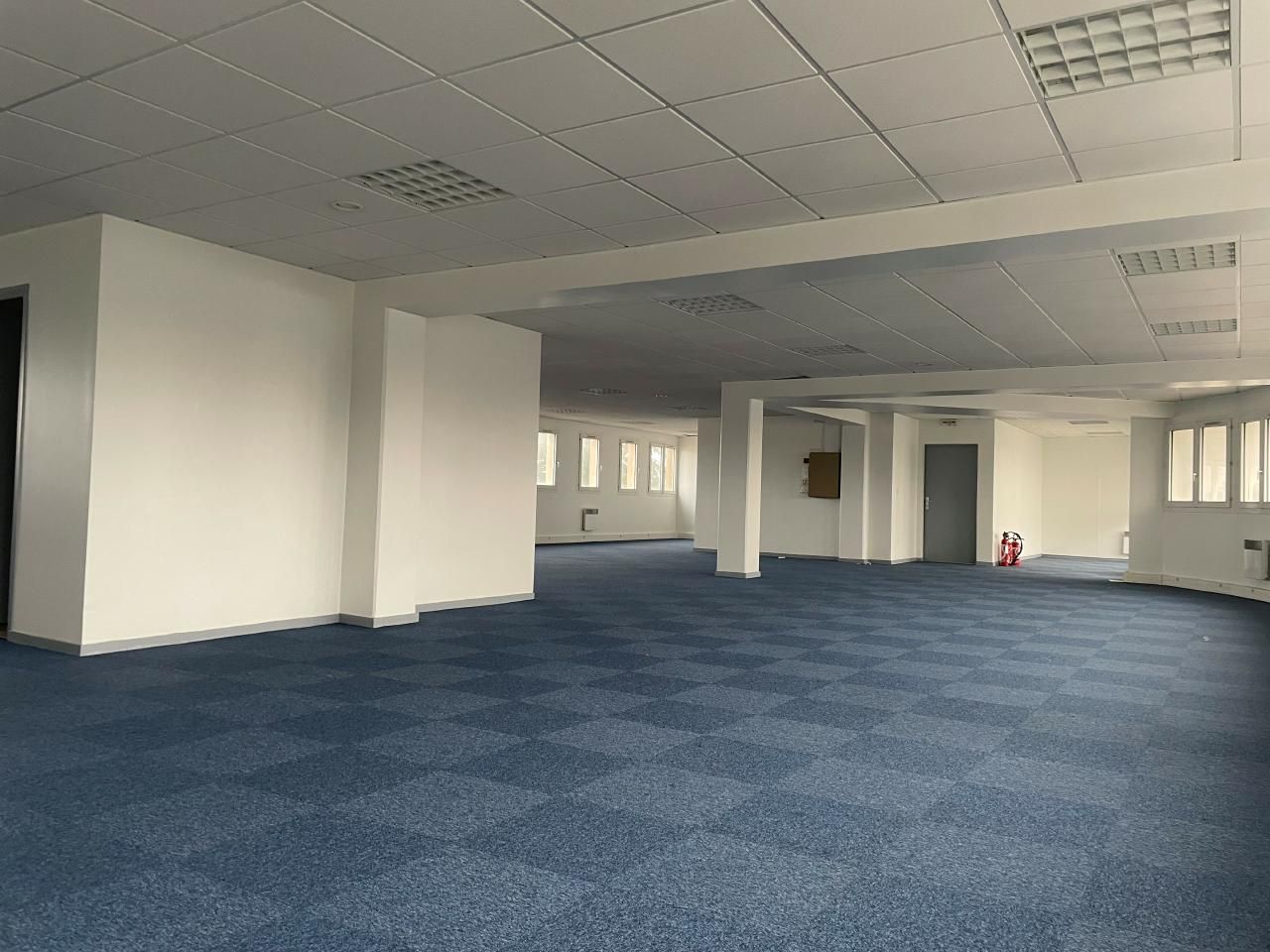 Location Bureaux 103.8 m² non divisibles 45400 Fleury les aubrais