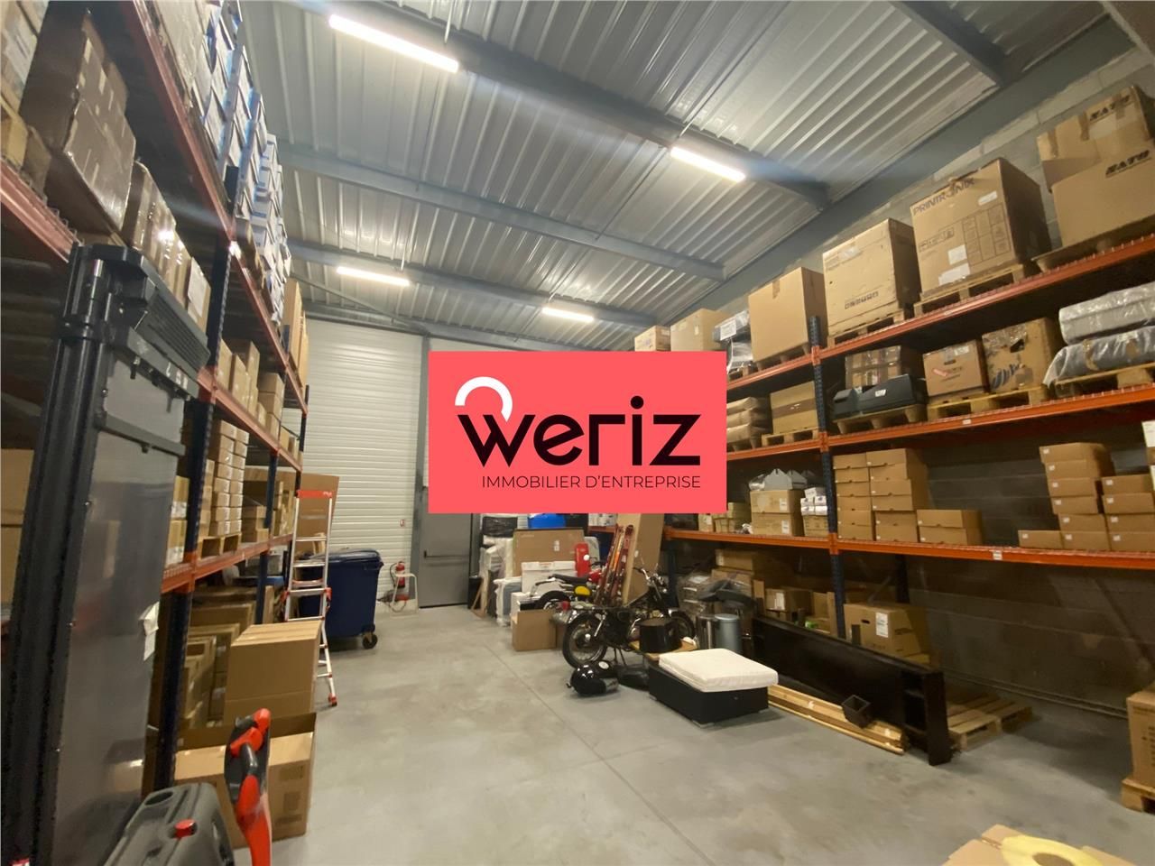 Situé dans la ZI DES JALASSIERES, Eguilles, WERIZ