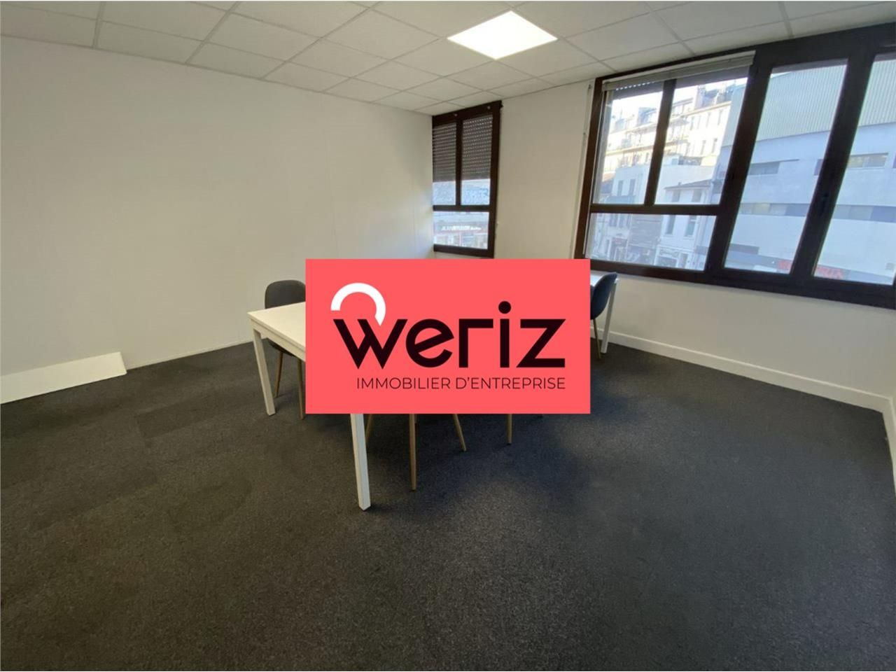 WERIZ vous propose des bureaux  en R+1 de 570 m² 