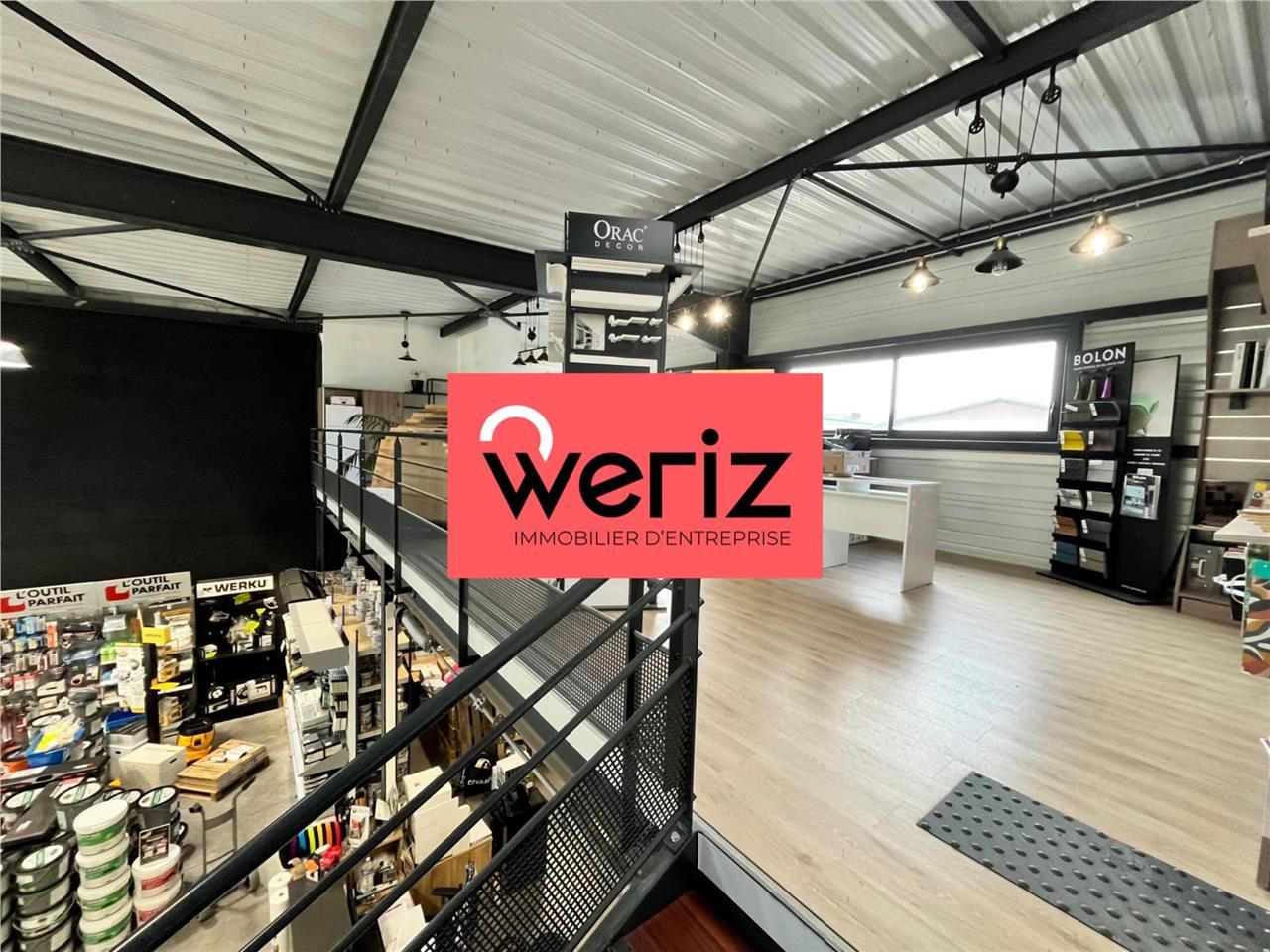 Situé dans la zone commerciale de Brignoles, à pr