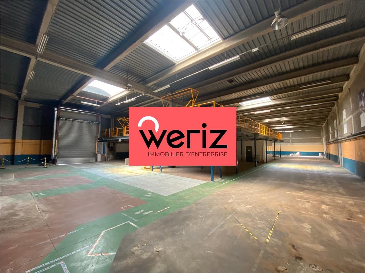 Situé à proximité des grands axes autoroutiers et