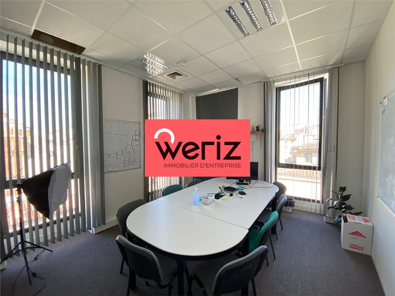 WERIZ vous propose à la location,  deux surfaces 
