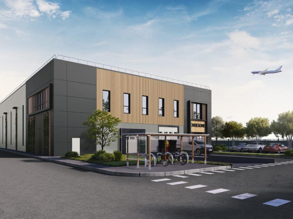 1773 m² pour ce activité en location à Wissous