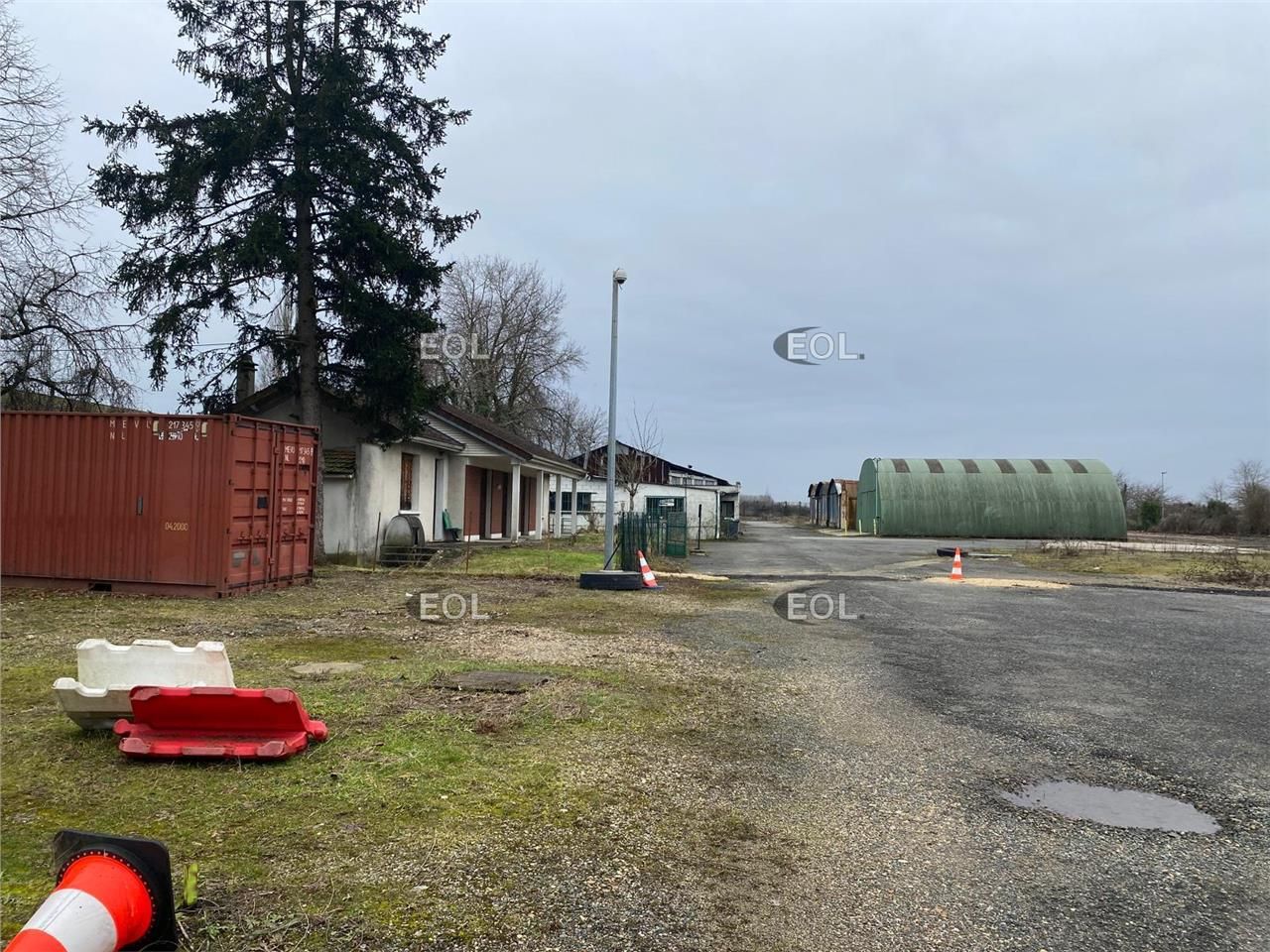 Location Local d'activités 1100 m² non divisibles