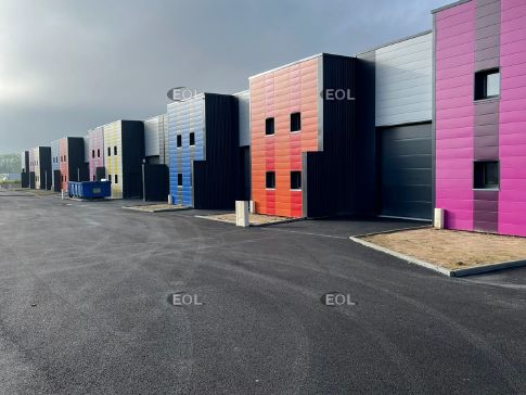 Vente Local d'activités 343 m² divisibles à partir de 163 m²