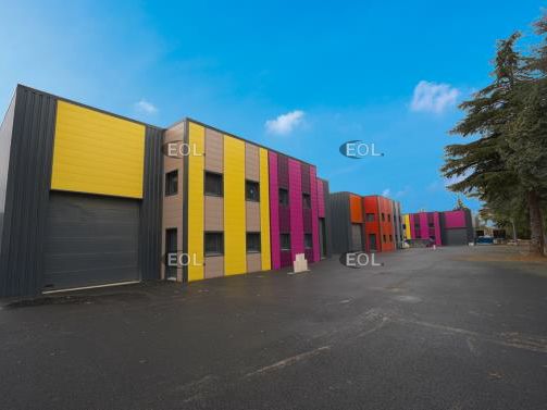 Locaux d'activités disponibles à la vente à Brières-les-Scellés (91)