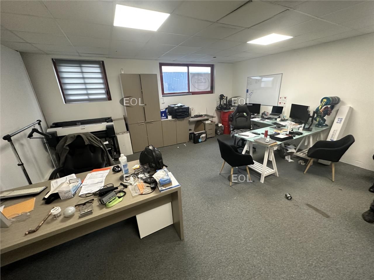 Local d'activité avec bureaux de 250 m² à louer - Gretz-Armainvilliers (77)