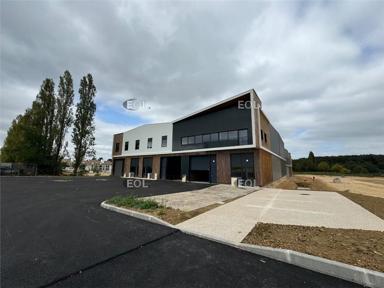 Vente Local d'activités 992 m² non divisibles