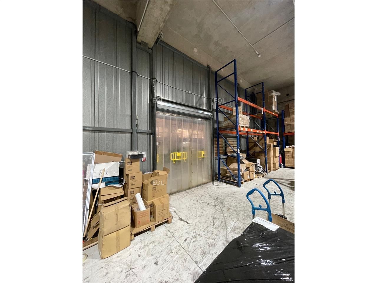 A LOUER - CELLULE D'ACTIVITE de 763 m²