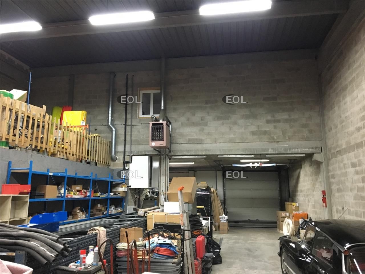 Local d'activités de 333 m² à louer à Lisses (91)