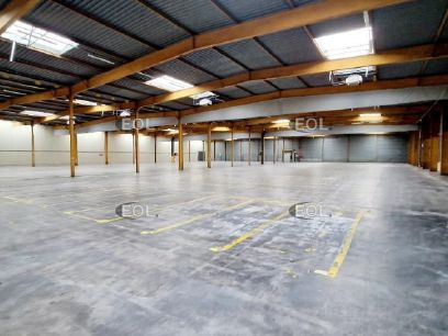 A LOUER | lot indépendant 4900 m²