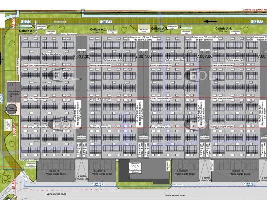 A louer disponible immédiatement 12 000 m² extensibles