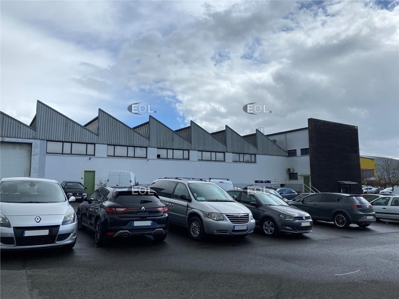 A VENDRE - Local d'activité avec bureaux de 6 800 m² à Meaux (77)