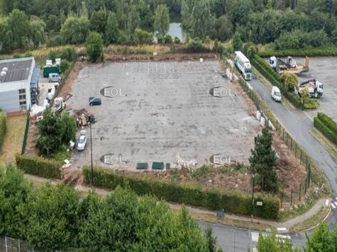 Location Terrains 5607 m² non divisibles