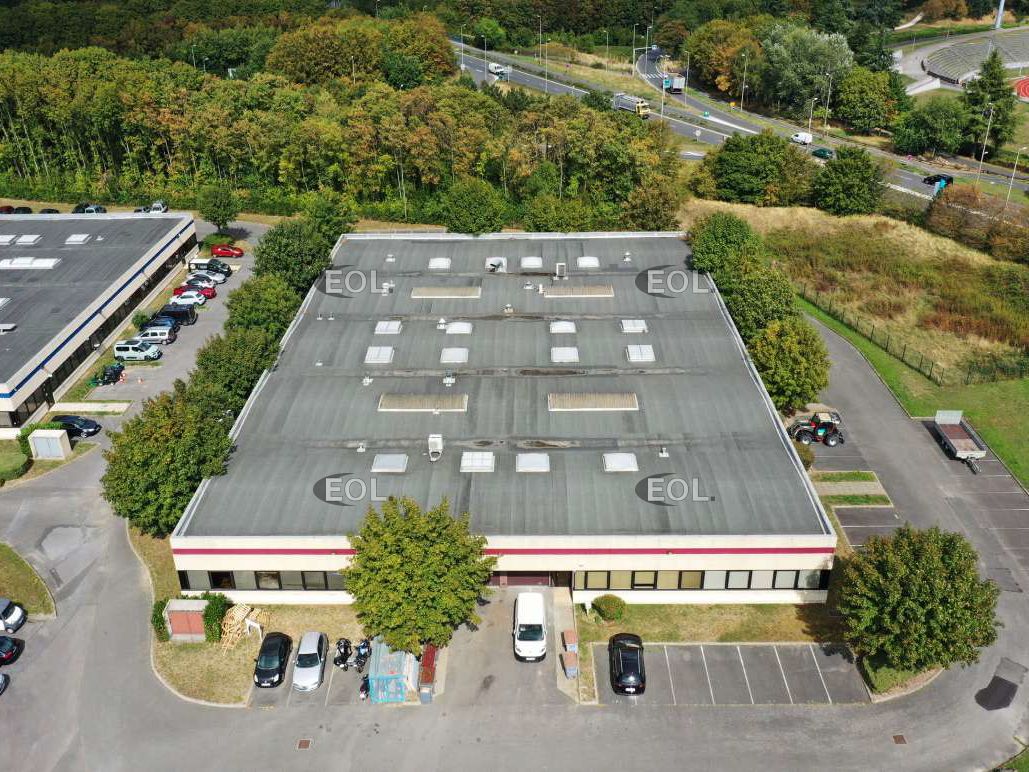 Location Local d'activités 250 m² non divisibles