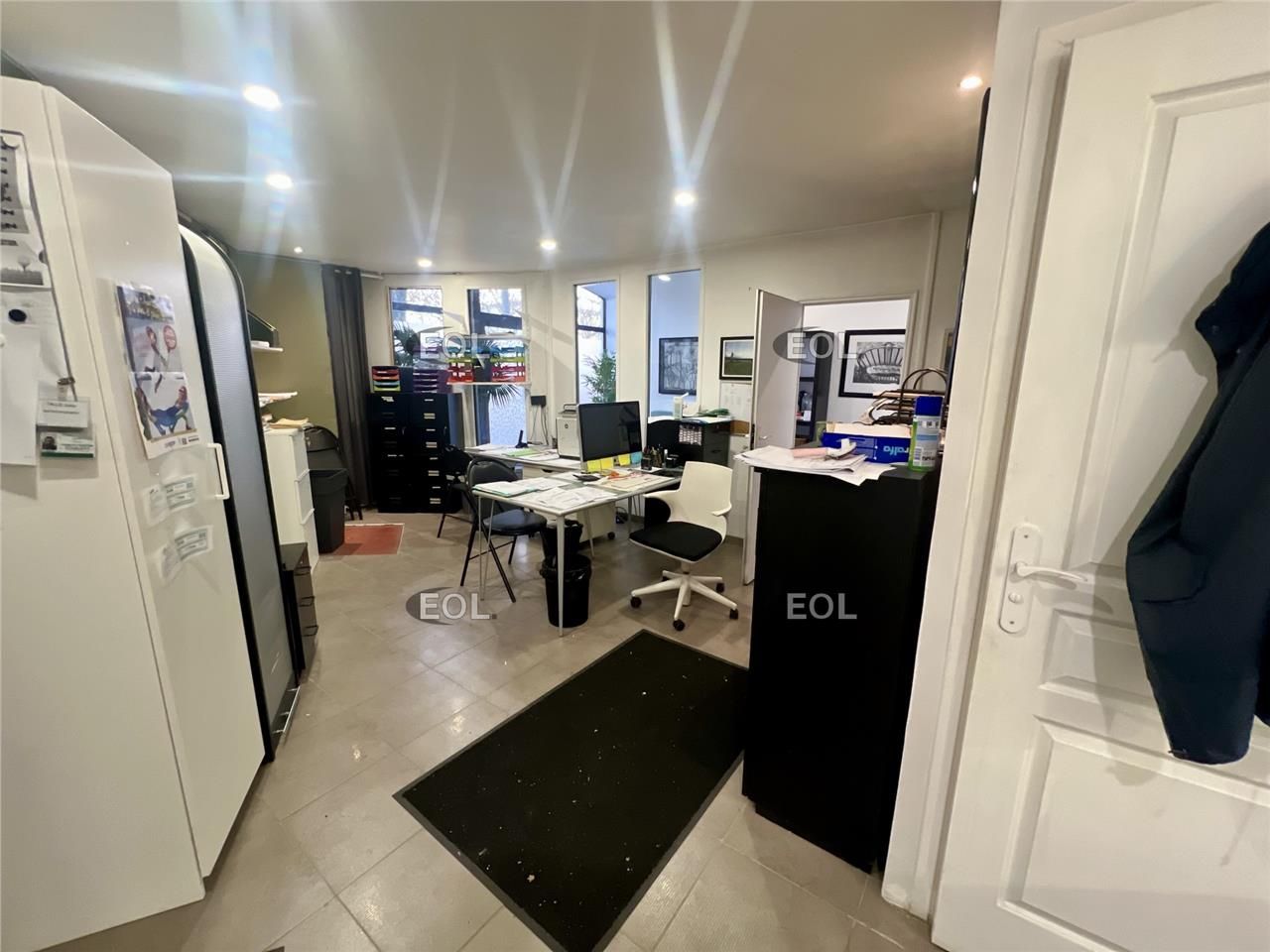 Vente Entrepôt 351 m² non divisibles