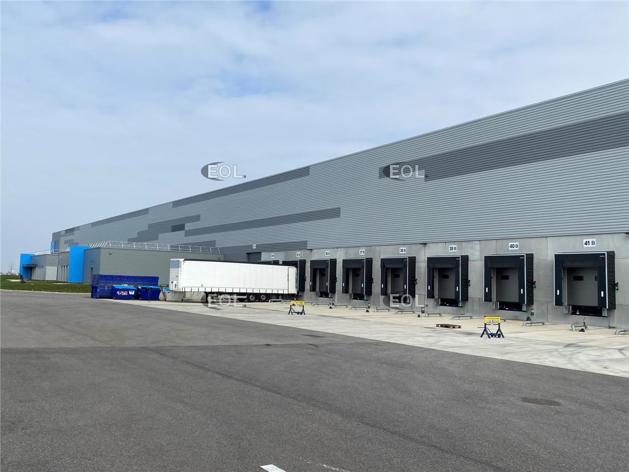 Entrepôt classe A à louer composé de 2 cellules logistiques