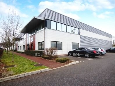 Local d'activités de 1 148 m² à louer à Lisses (91)