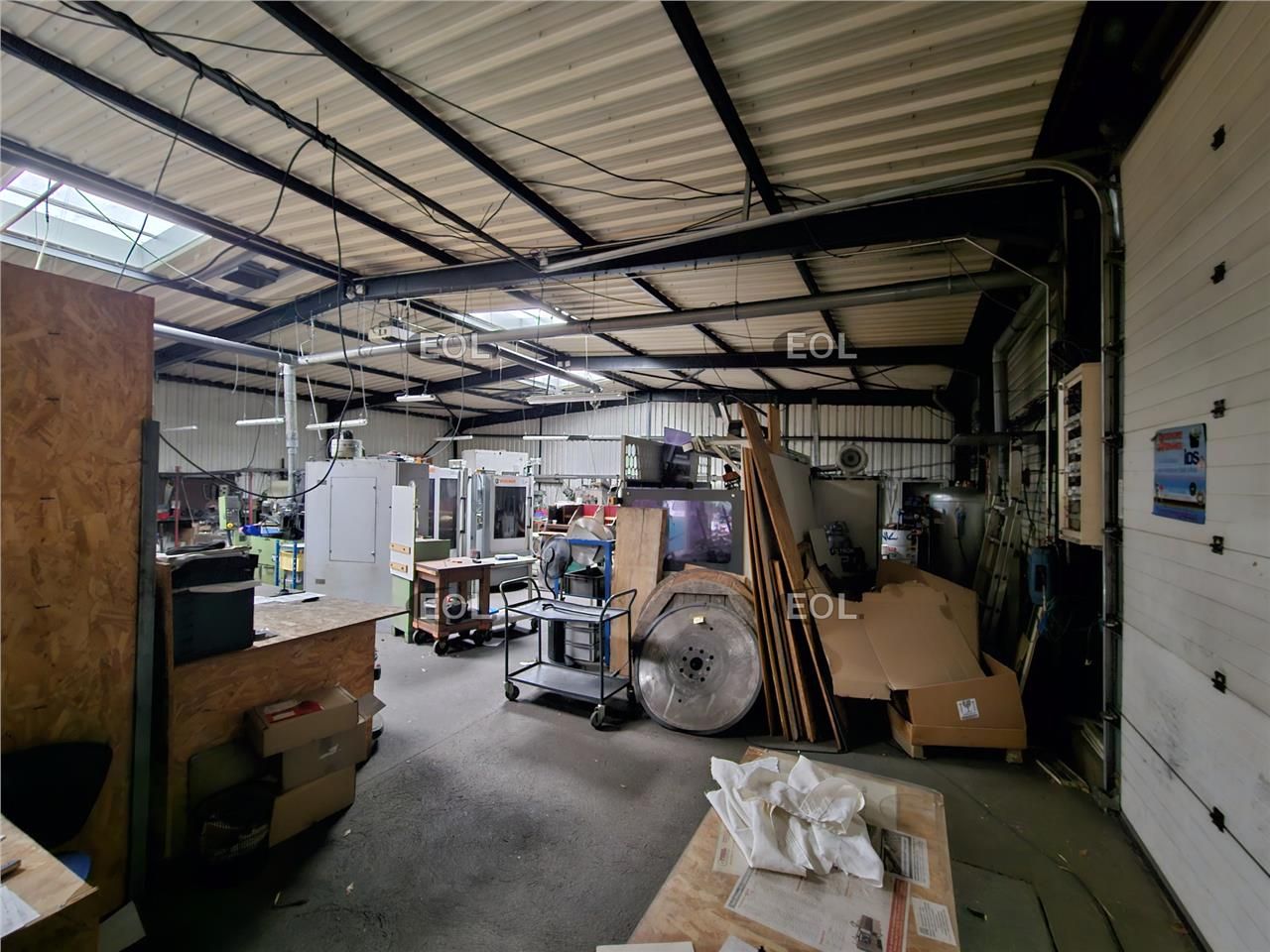 A VENDRE - Local d'activité à Villeneuve St Georges (94)