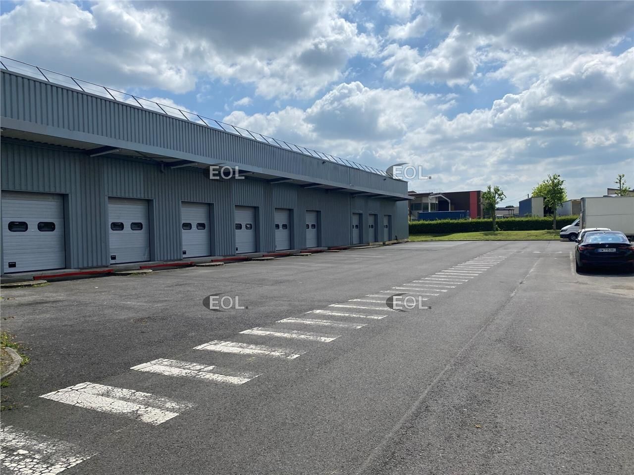 Bâtiment de distribution de 3 541 m² à Brie-Comte-Robert (77)