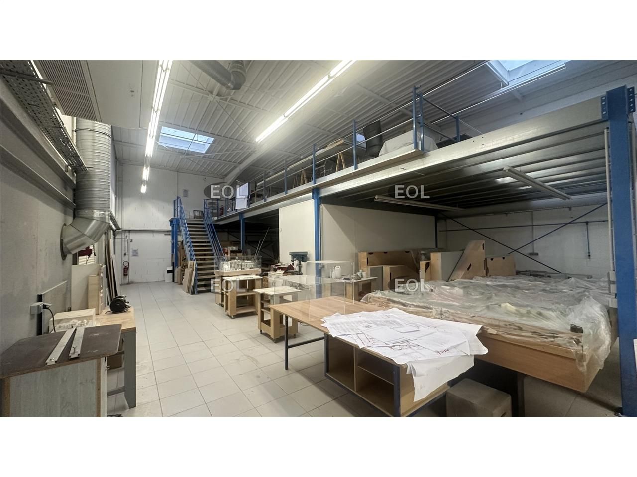 Vente Local d'activités 610 m² non divisibles