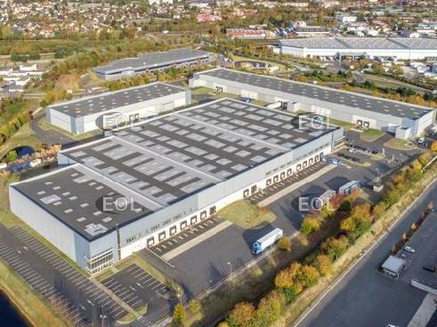 Location Entrepôt 2590 m² non divisibles