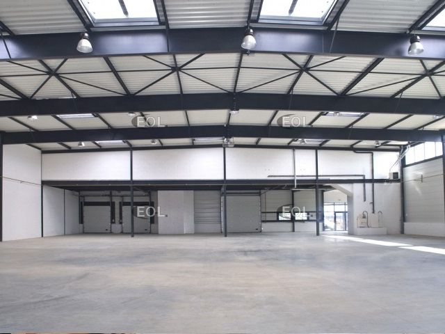 A VENDRE : Locaux d'activités neufs