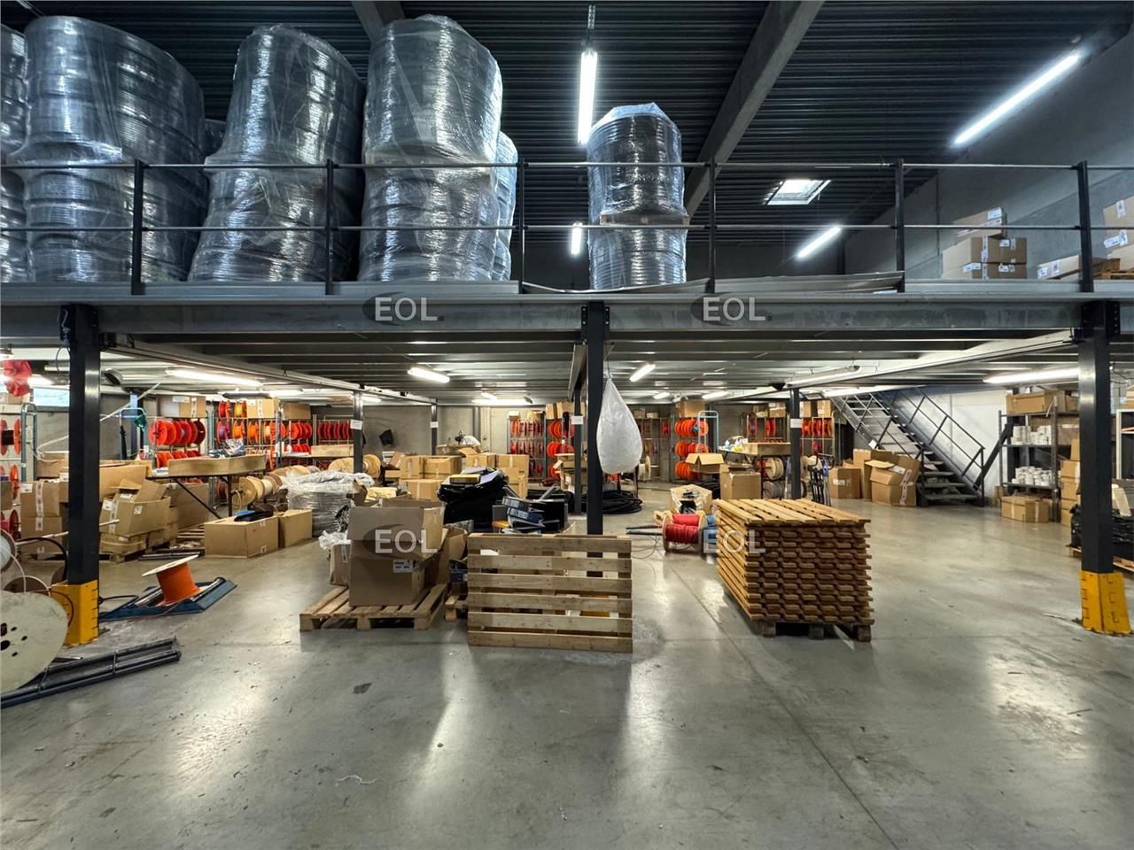 A LOUER - Local d'activité avec bureaux de 454 m² à Bussy-Saint-Georges (77)