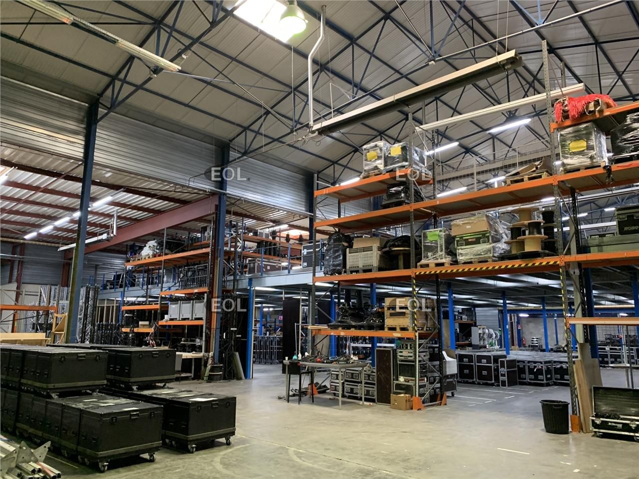 Vente Local d'activités 2425 m² non divisibles