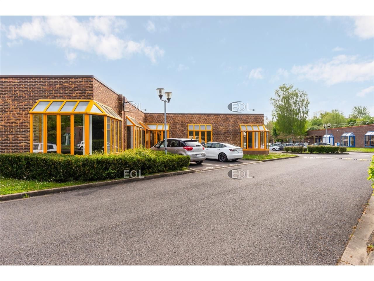 Location Local d'activités 855 m² divisibles à partir de 426 m²