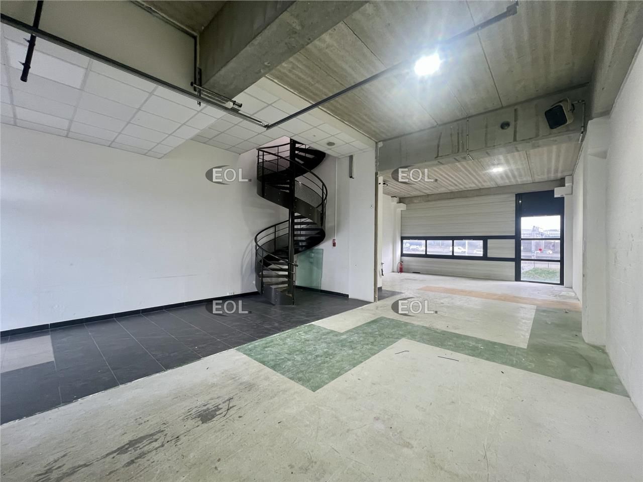 Location Local d'activités 462 m² divisibles à partir de 231 m²