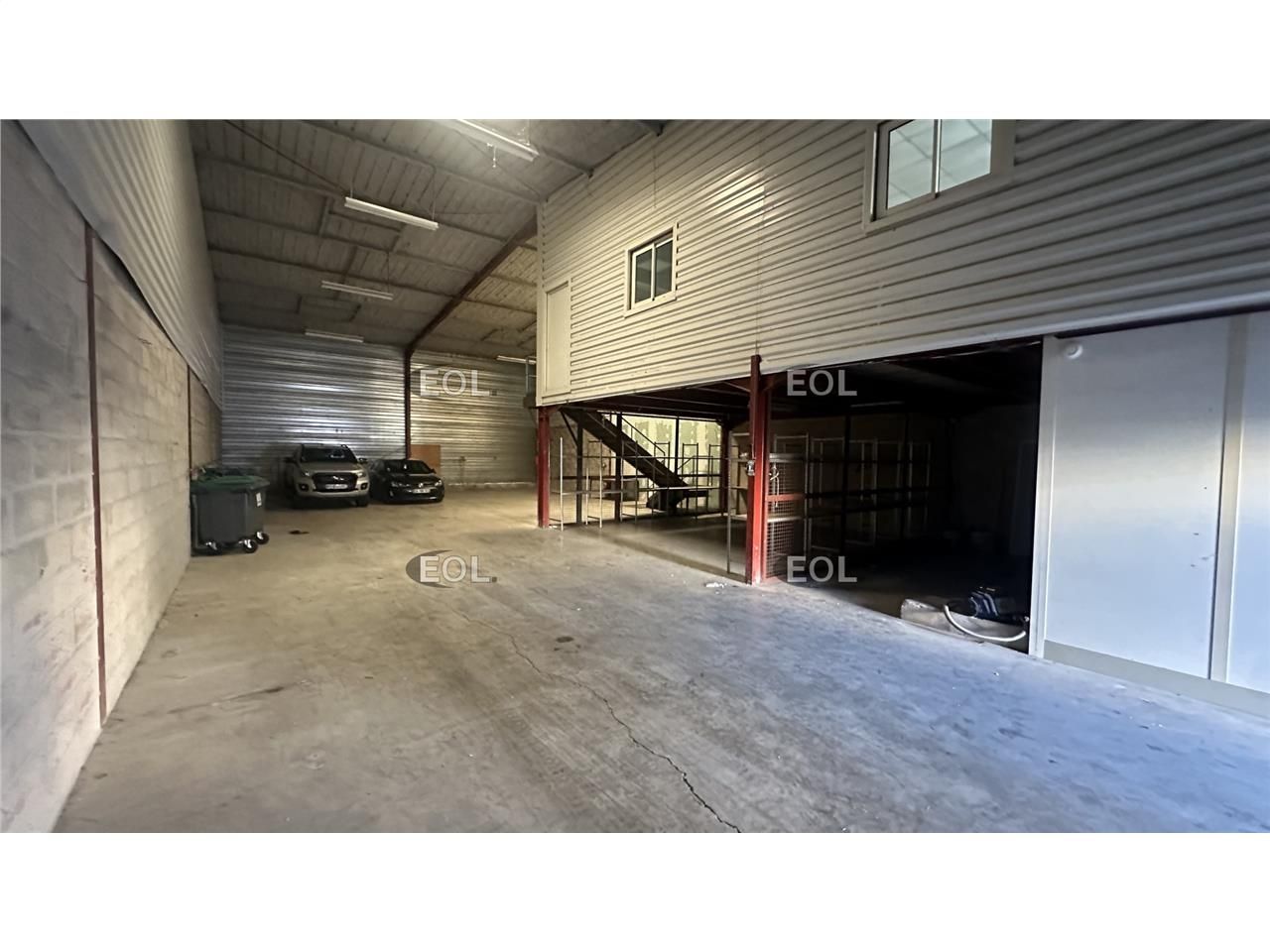 Vente Local d'activités 375 m² non divisibles