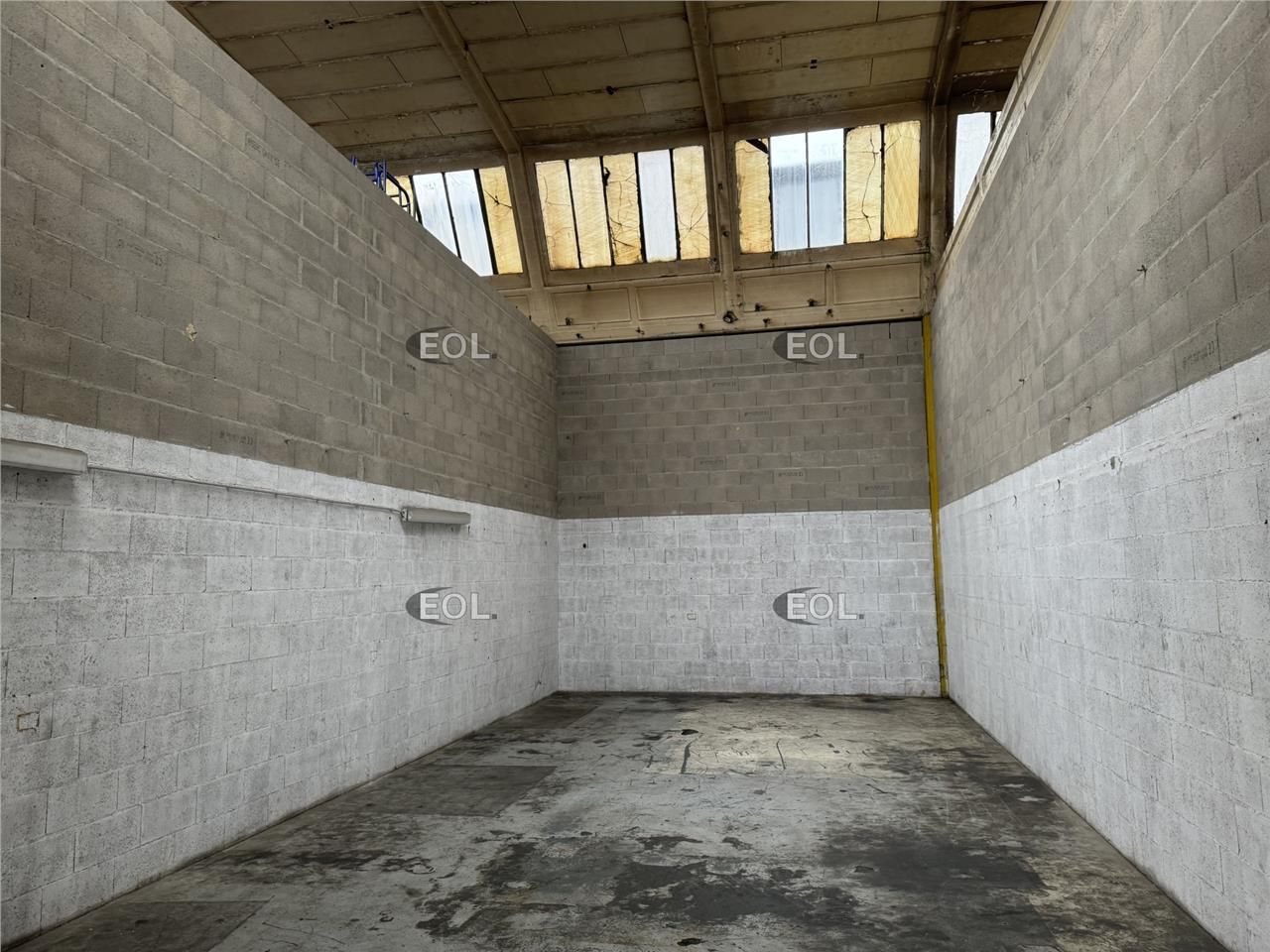 Vente Entrepôt 60 m² non divisibles