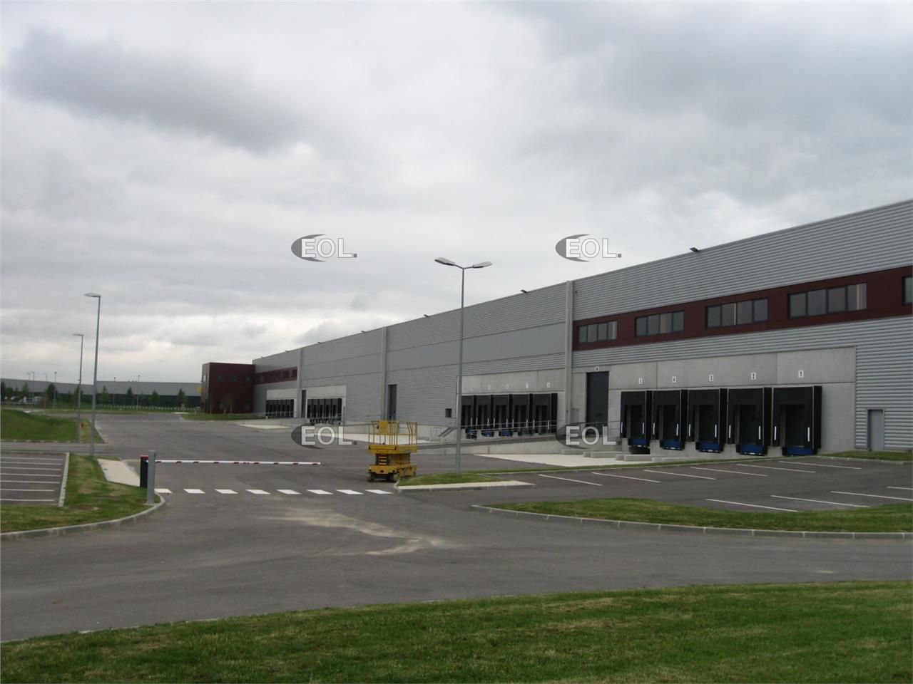 À LOUER – Cellule logistique de 5 306 m² à Brie-Comte-Robert (77)