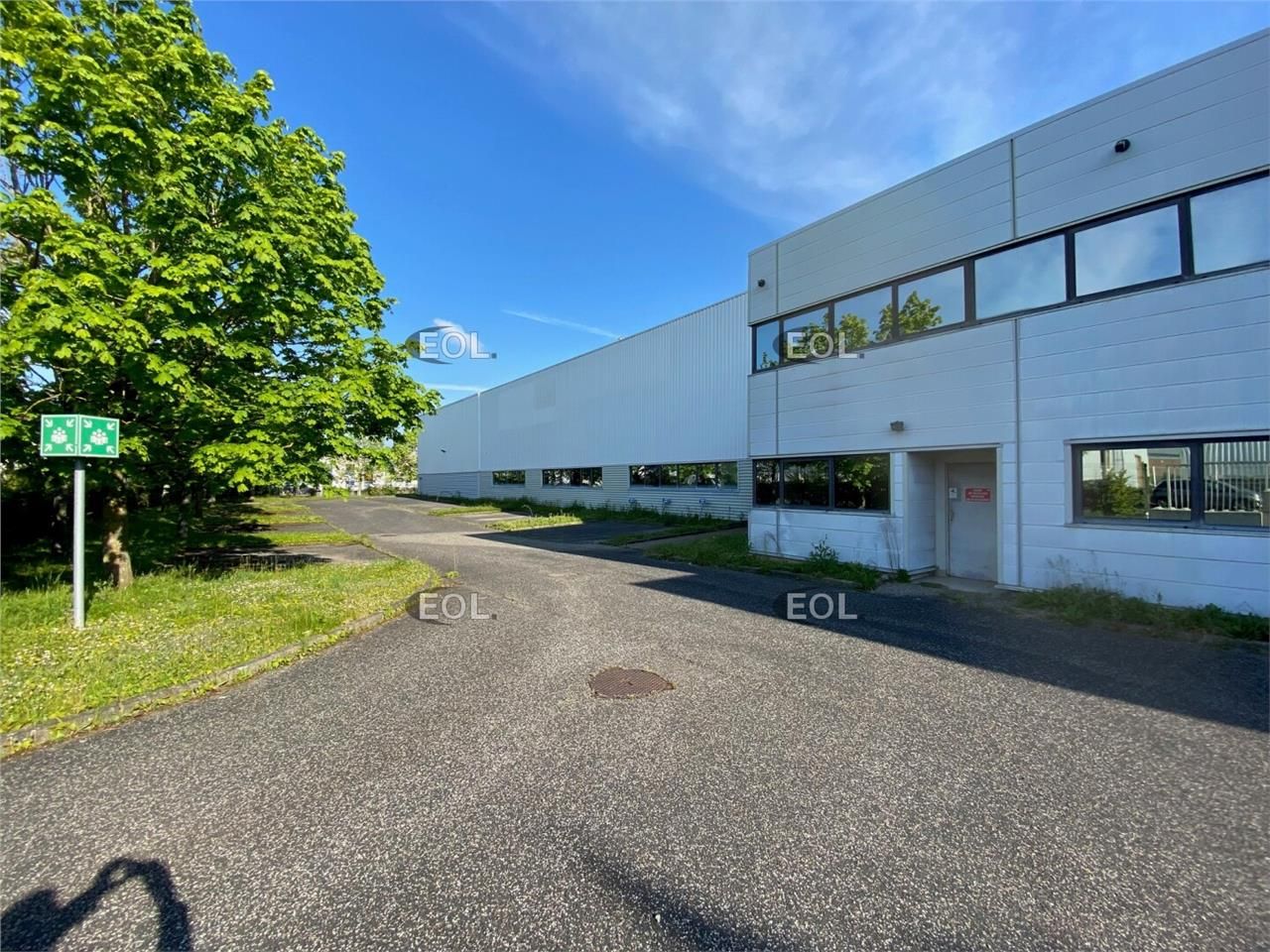 Location Local d'activités 2816 m² non divisibles