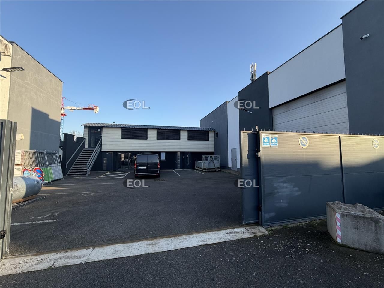 Vente Entrepôt 599 m² non divisibles
