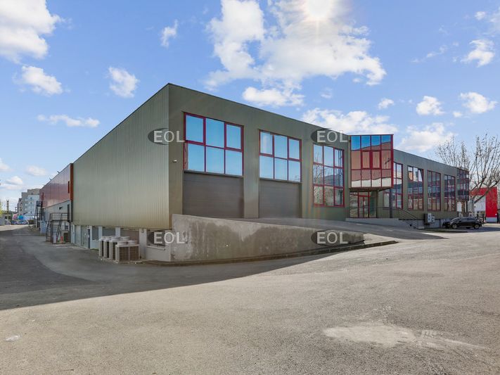 Location Local d'activité de 808 m² à Créteil (94)