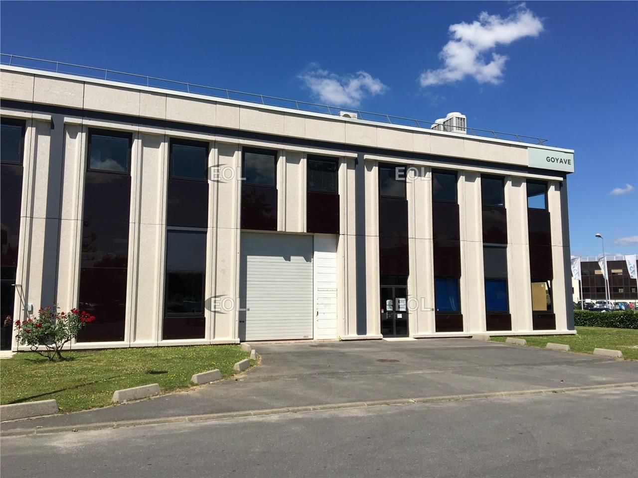 Location Local d'activités 694 m² non divisibles