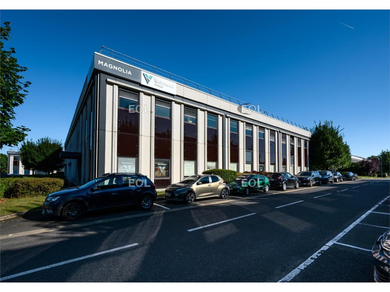 Location Local d'activités 689 m² non divisibles