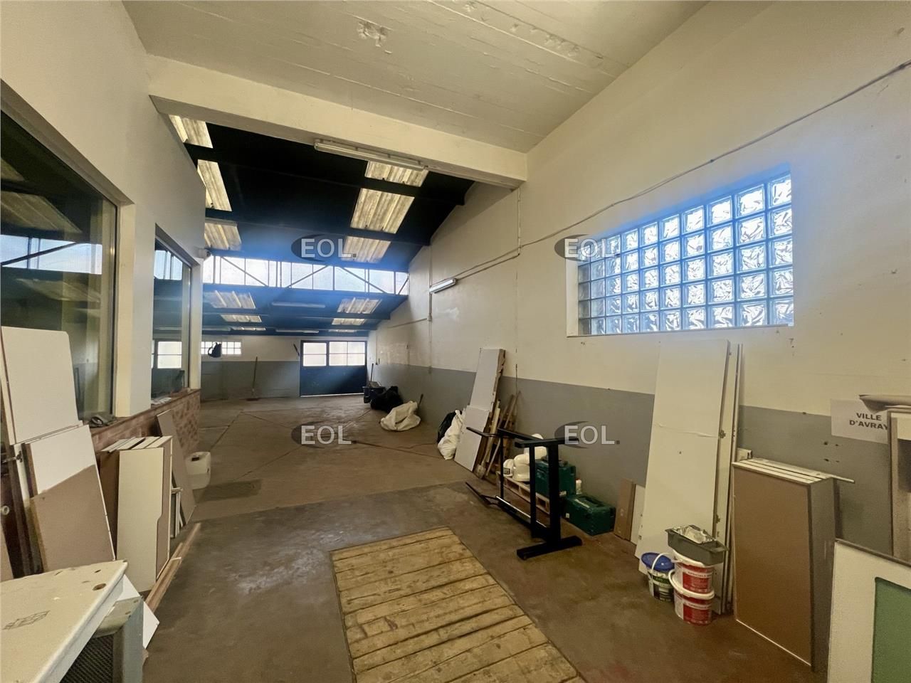 Vente Local d'activités 466 m² non divisibles