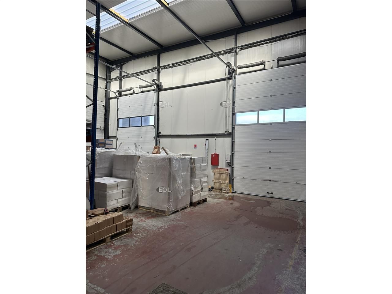 A LOUER IMMEUBLE INDEPENDANT D'ACTIVITES AVEC DES BUREAUX D'ACCOMPAGNEMENT de 2 500 M² A GOUSSAINVILLE (95)