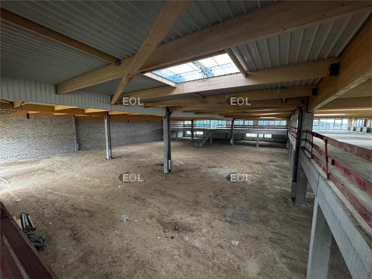 Vente Local d'activités 3537 m² non divisibles