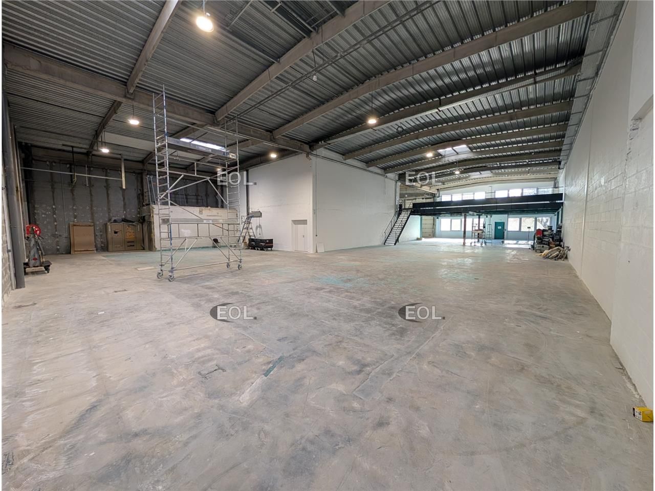 Location Local d'activités 1227 m² non divisibles