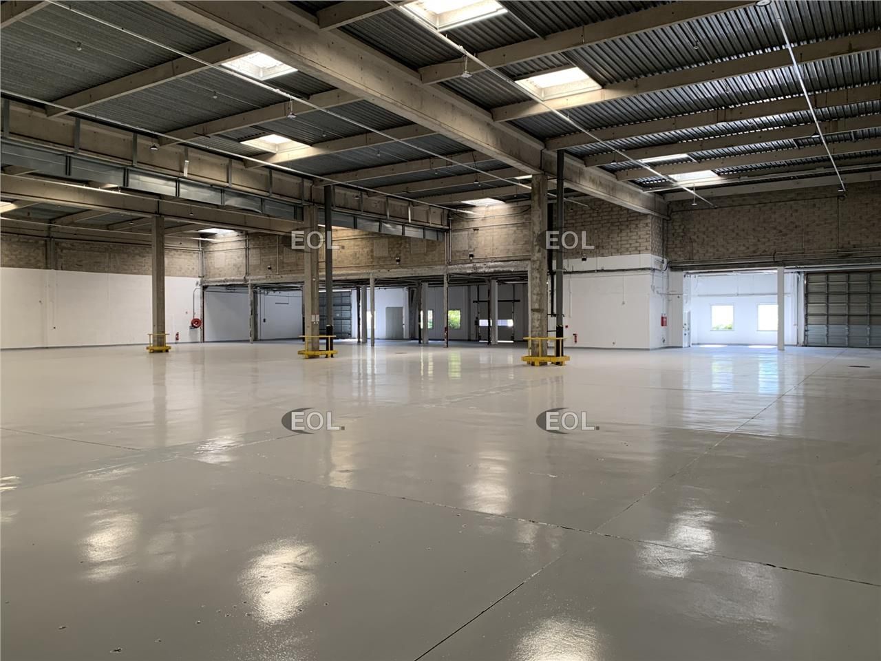 A LOUER: entrepôt de 2 608 m² - Gennevilliers (92)