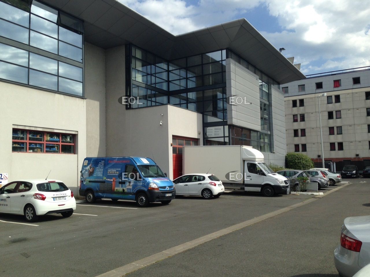 Location Local d'activités 623 m² non divisibles