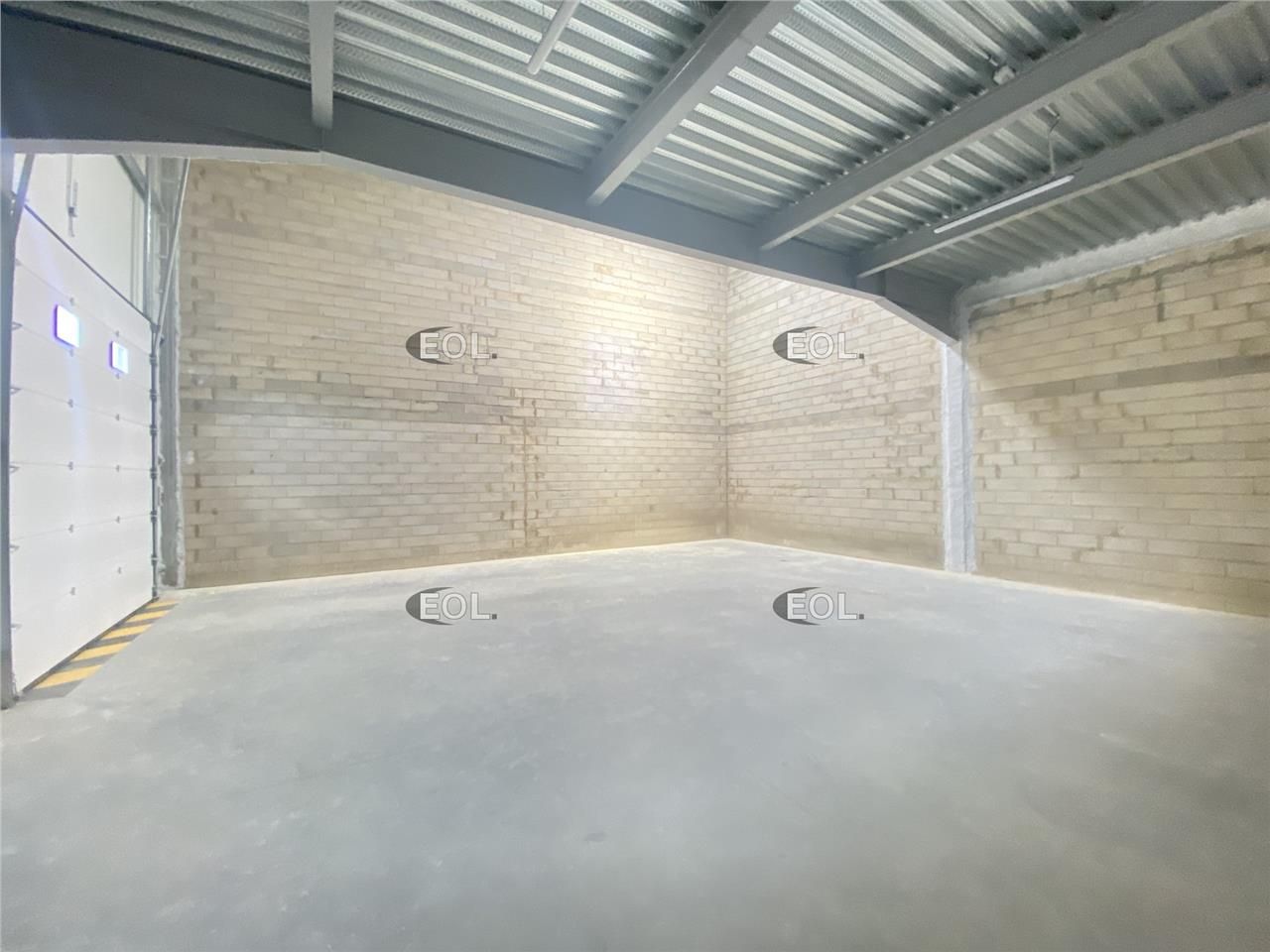 Location Local d'activités 253 m² non divisibles